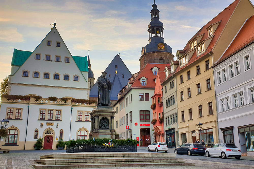 Lutherstadt Eisleben - Markt mit Lutherdenkmal
