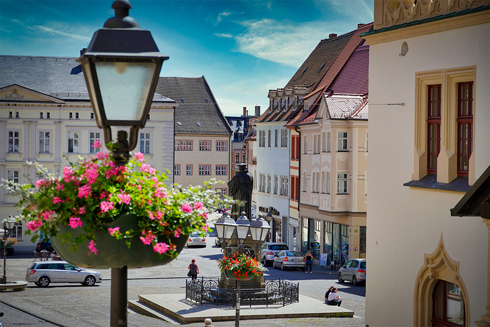 Lutherstadt Eisleben - Markt mit Lutherdenkmal
