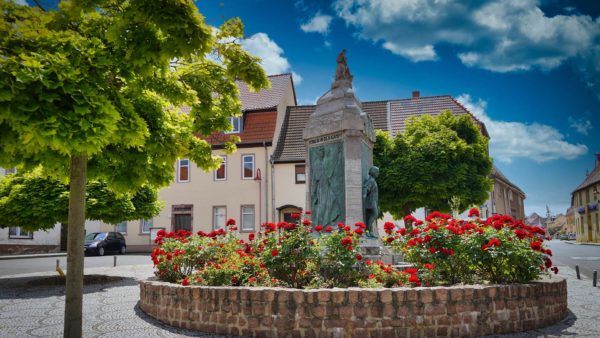 Mansfeld - Lutherbrunnen auf dem Lutherplatz