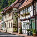 Stolberg (Harz) - Gasse mit Fachwerkhäusern
