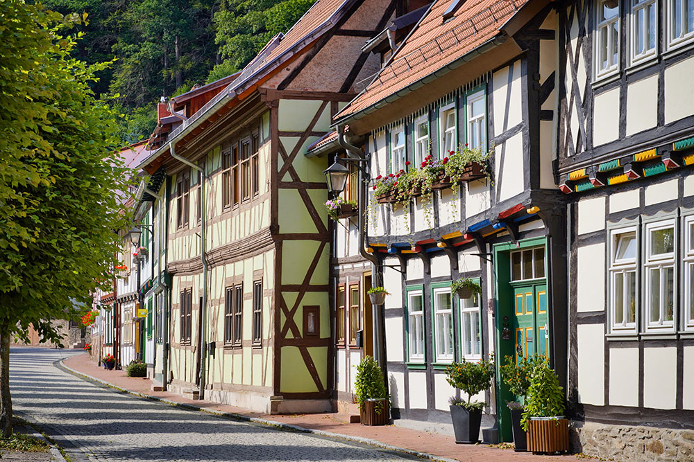 Stolberg (Harz) - Gasse mit Fachwerkhäusern